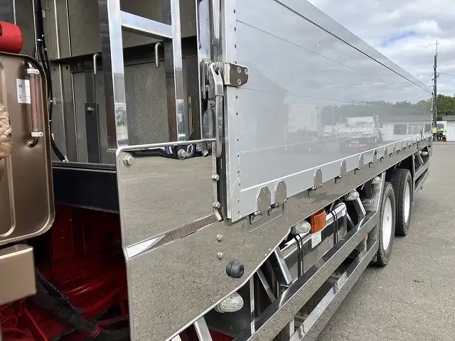 平成29年03月中古大型クレーン付三菱ふそうスーパーグレートの画像9