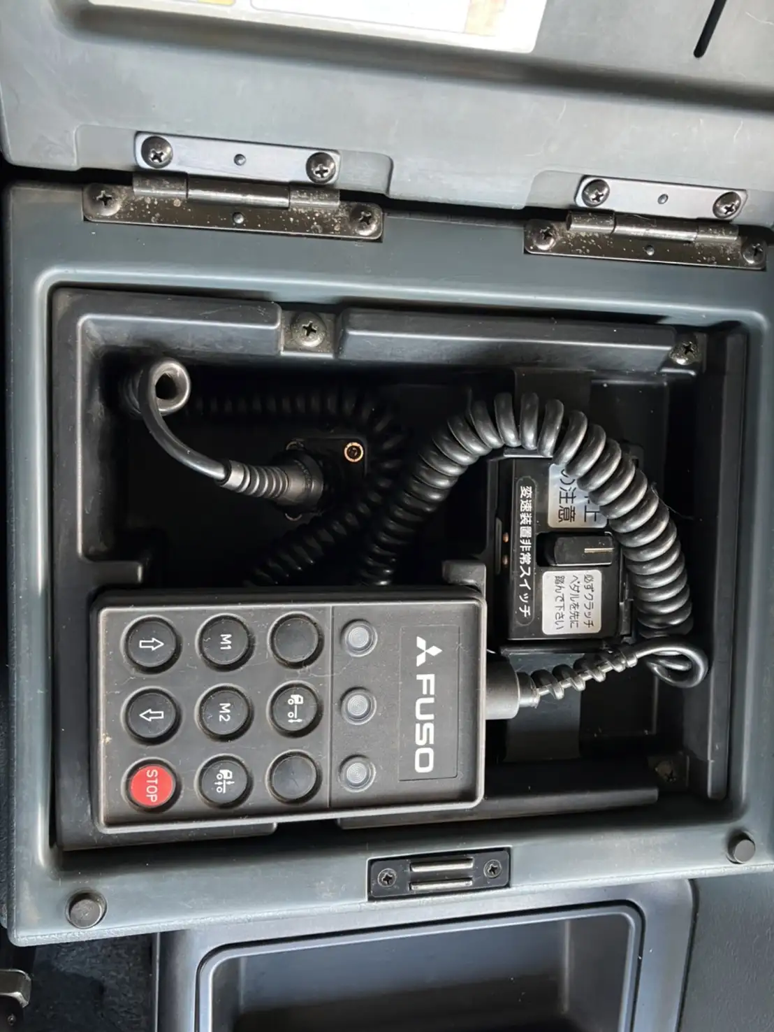 平成19年10月中古大型トラクタヘッド三菱ふそうスーパーグレートの画像8