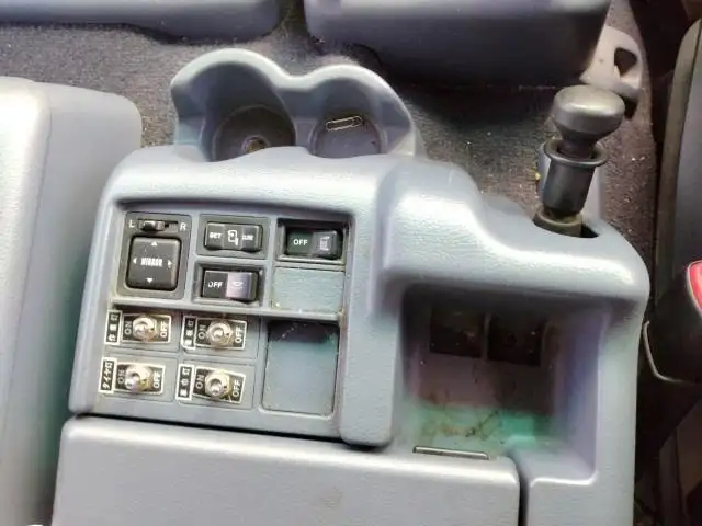 平成17年03月中古大型重機運搬車日野プロフィアの画像12