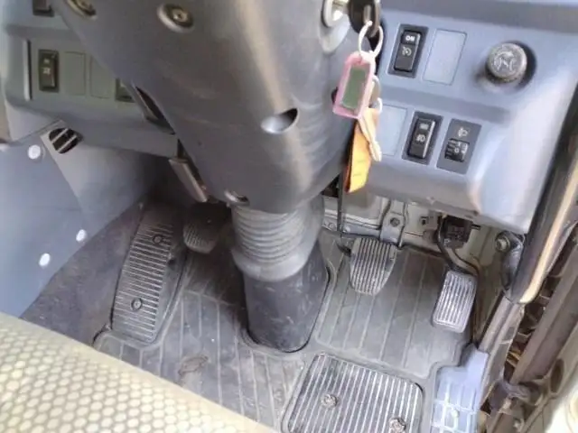 平成17年03月中古大型重機運搬車日野プロフィアの画像13