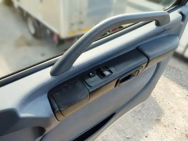 平成17年03月中古大型重機運搬車日野プロフィアの画像19