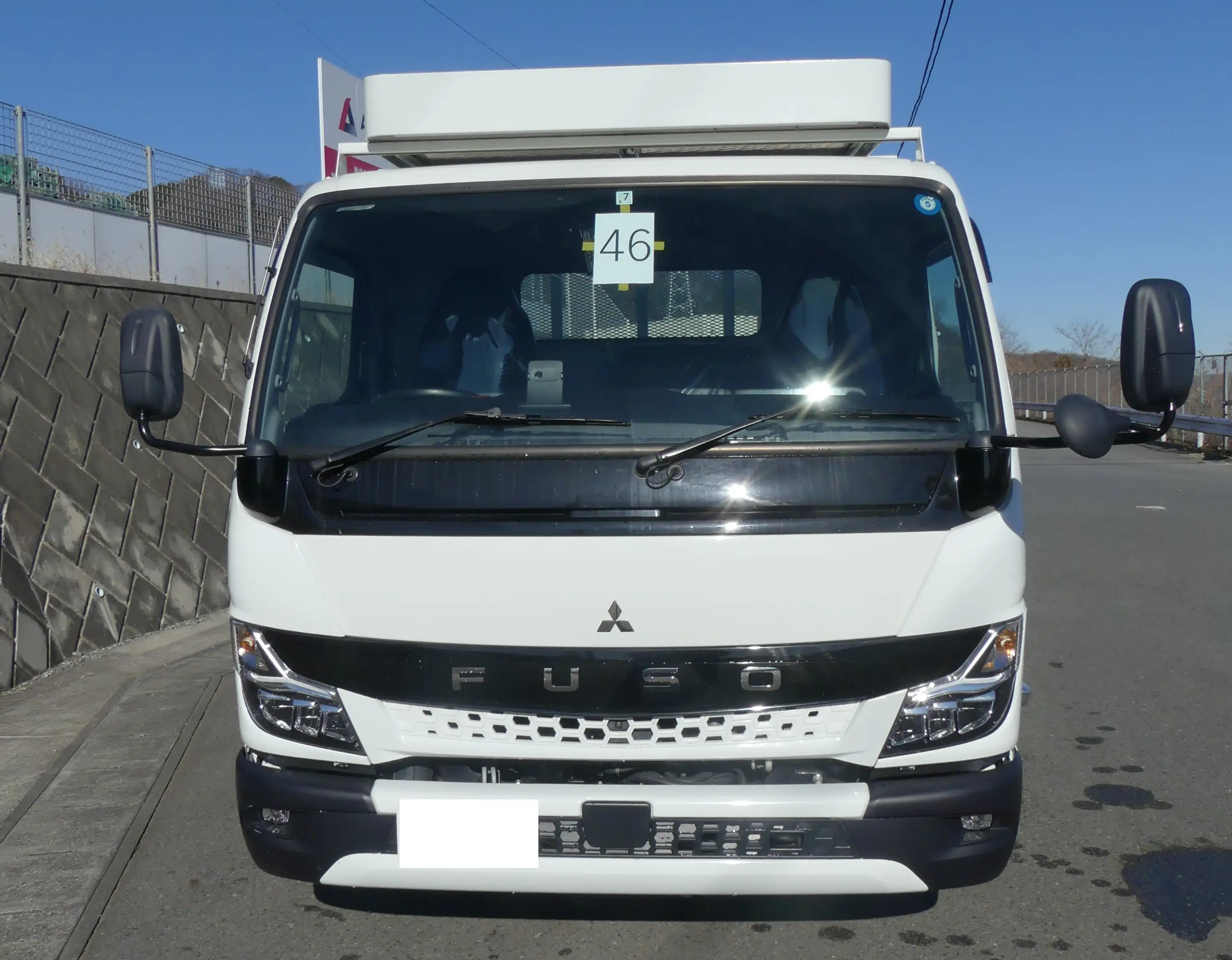 令和04年07月中古小型平ボディ三菱ふそうキャンターの画像2