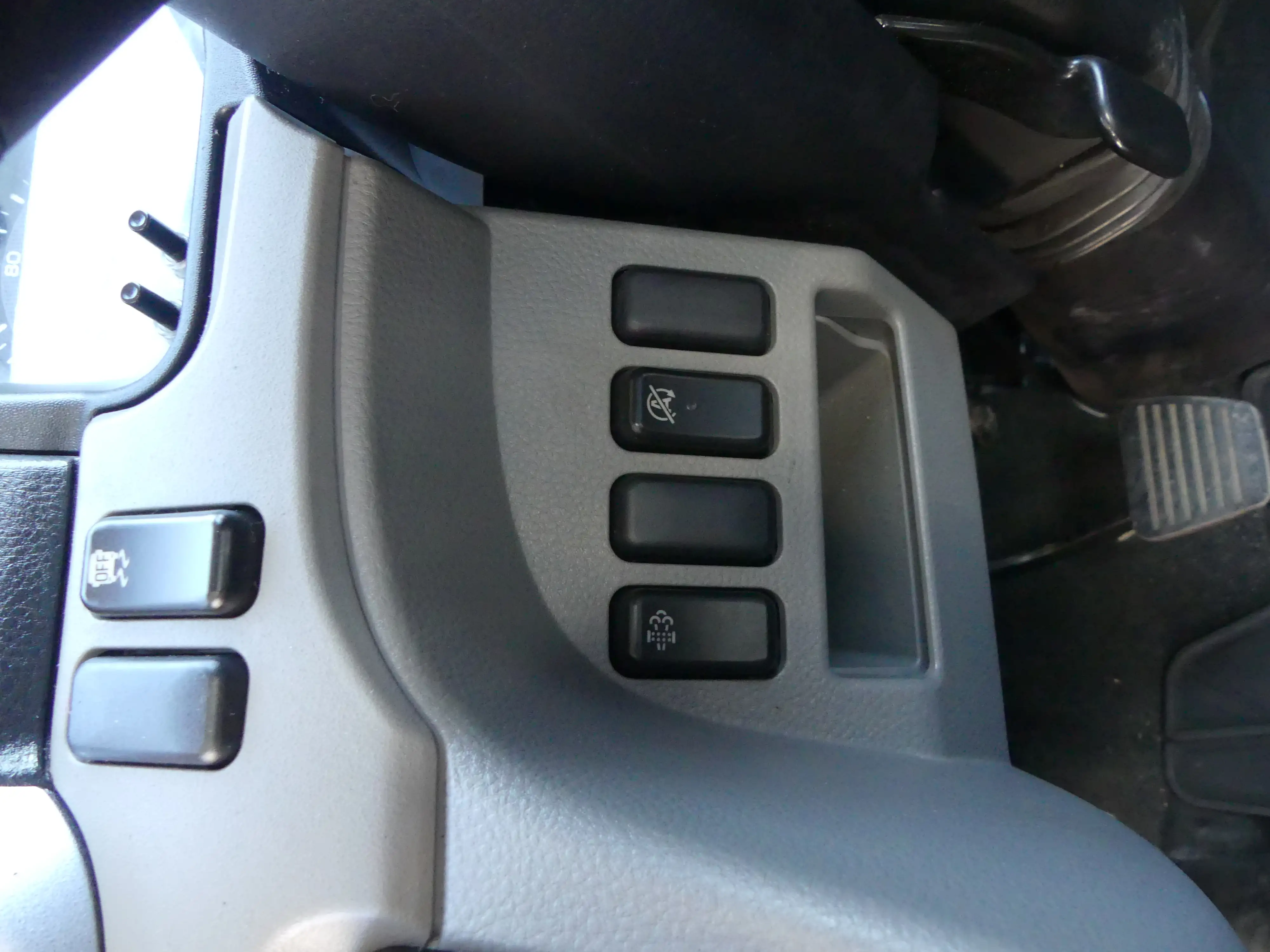 令和04年07月中古小型平ボディ三菱ふそうキャンターの画像11