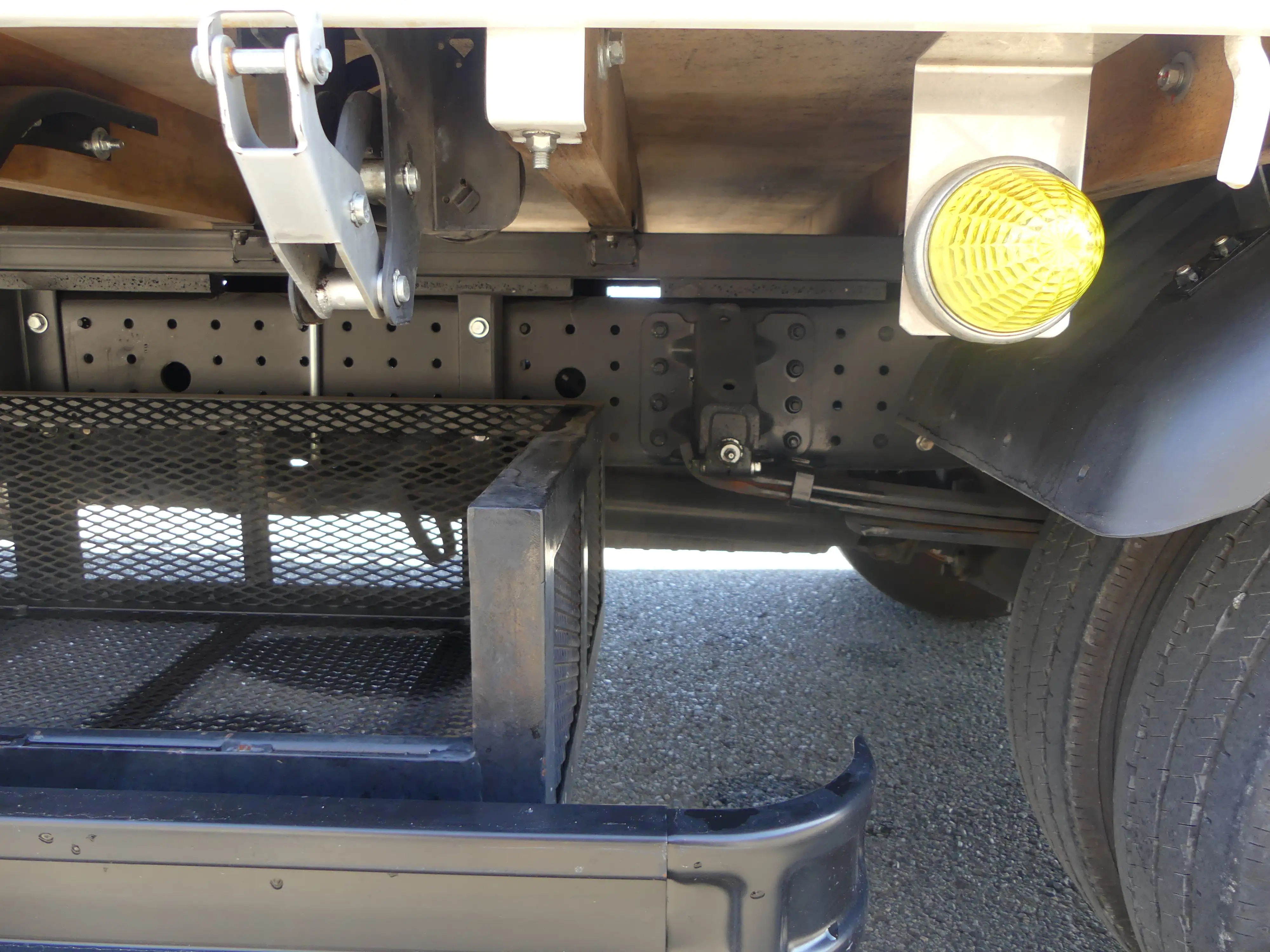 令和04年07月中古小型平ボディ三菱ふそうキャンターの画像18