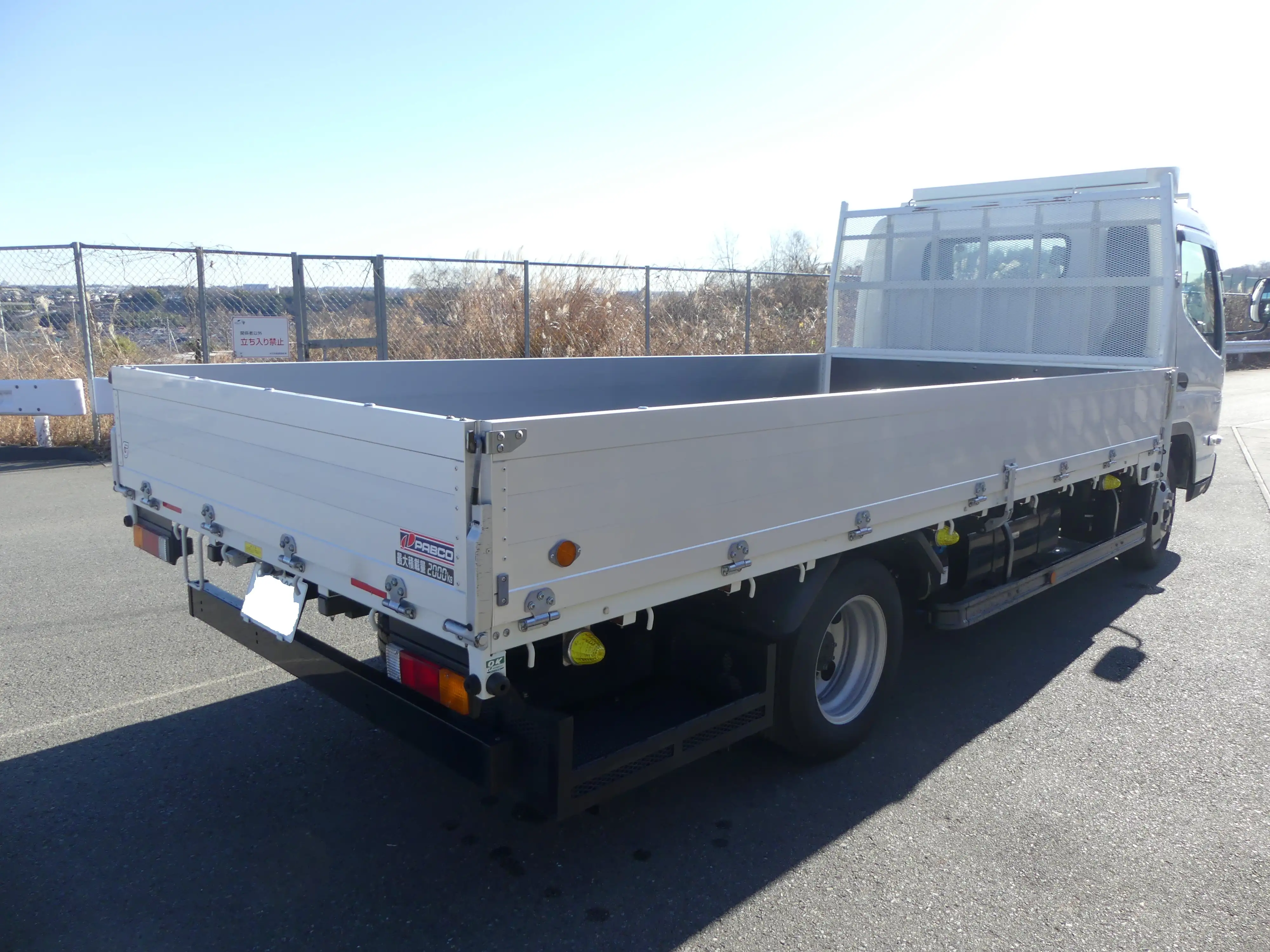 令和04年07月中古小型平ボディ三菱ふそうキャンターの画像4