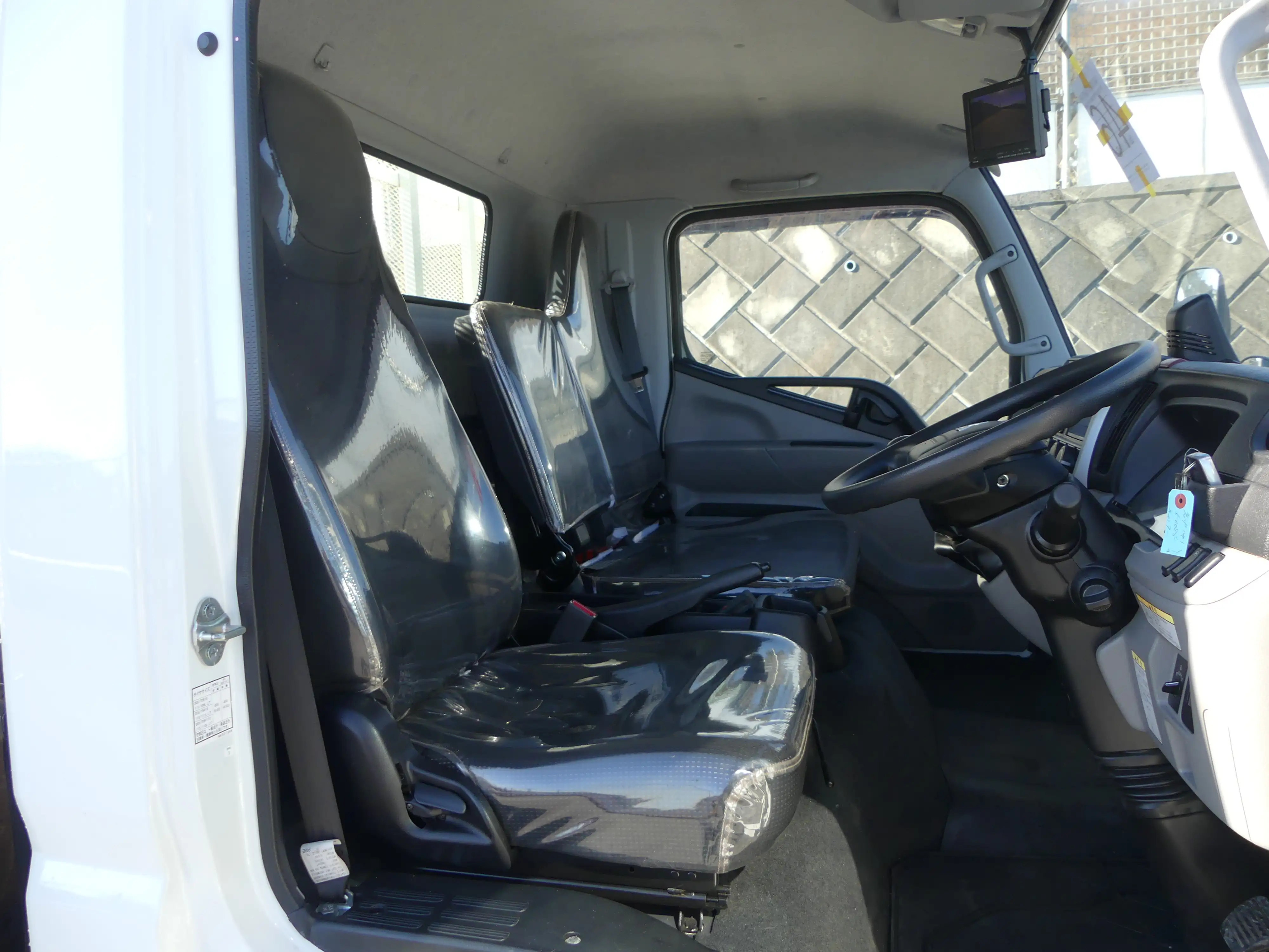 令和04年07月中古小型平ボディ三菱ふそうキャンターの画像8