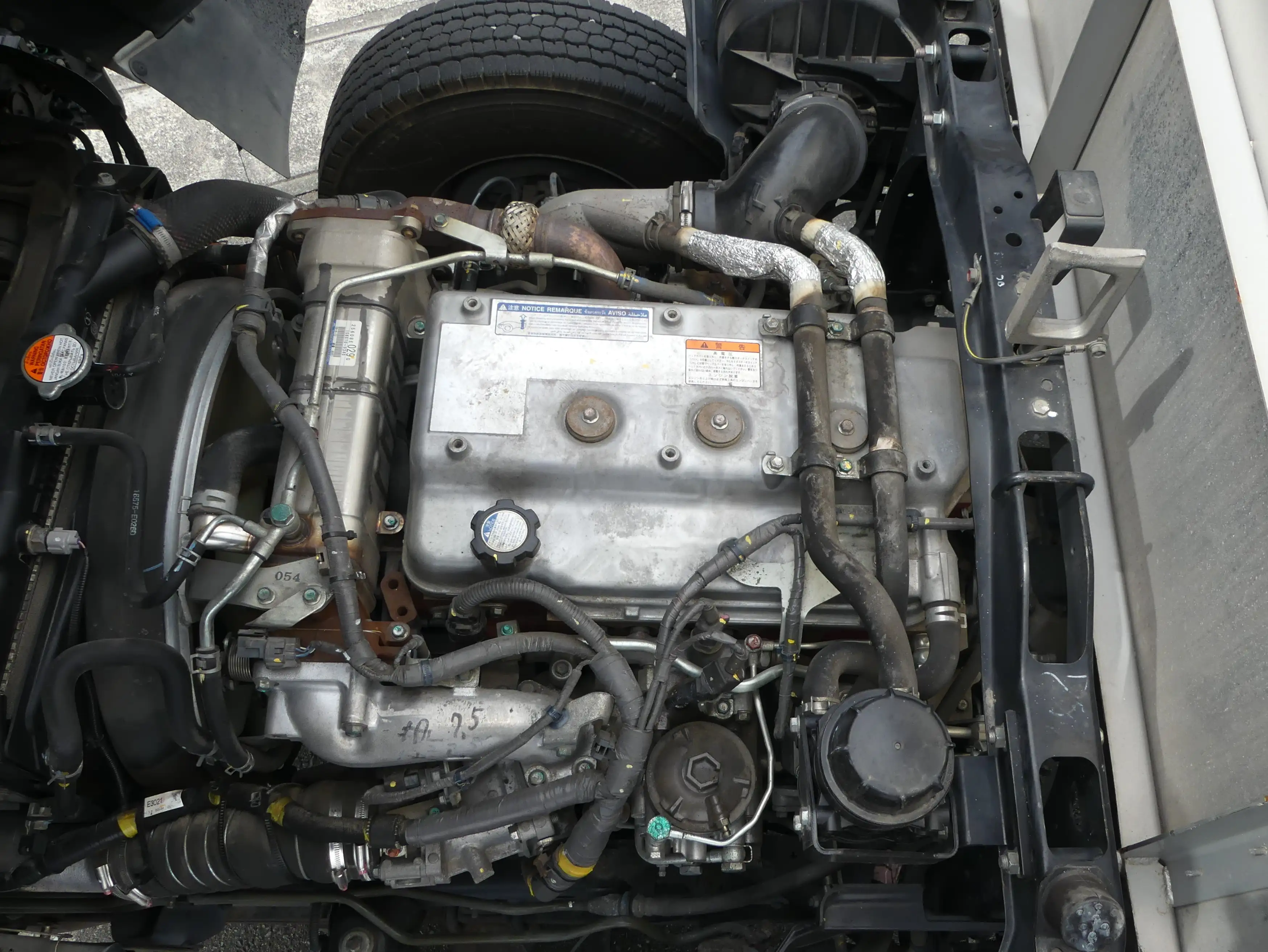 平成29年10月中古中型平ボディ日野レンジャーの画像16