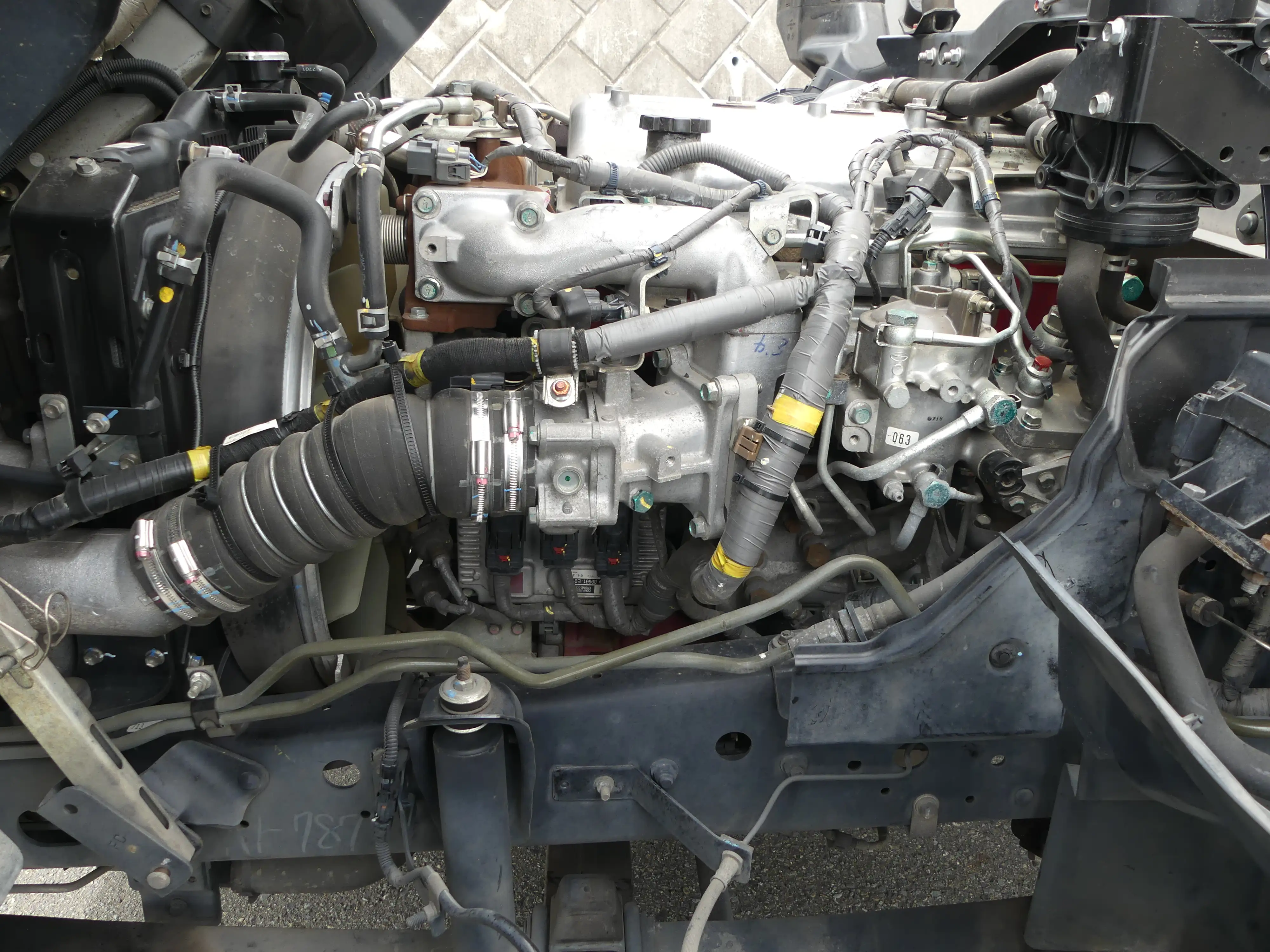 平成29年10月中古中型平ボディ日野レンジャーの画像18