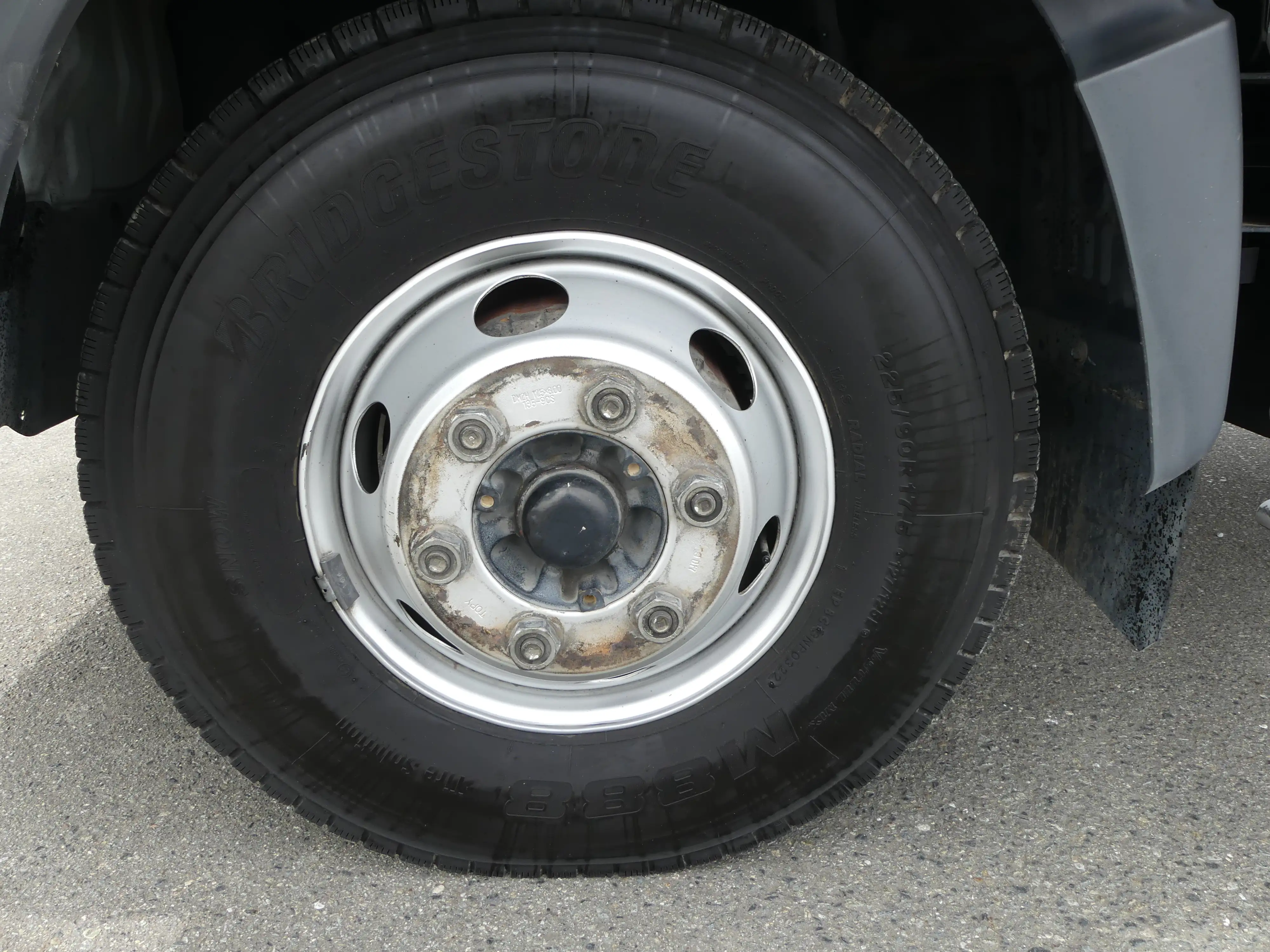 平成29年10月中古中型平ボディ日野レンジャーの画像19