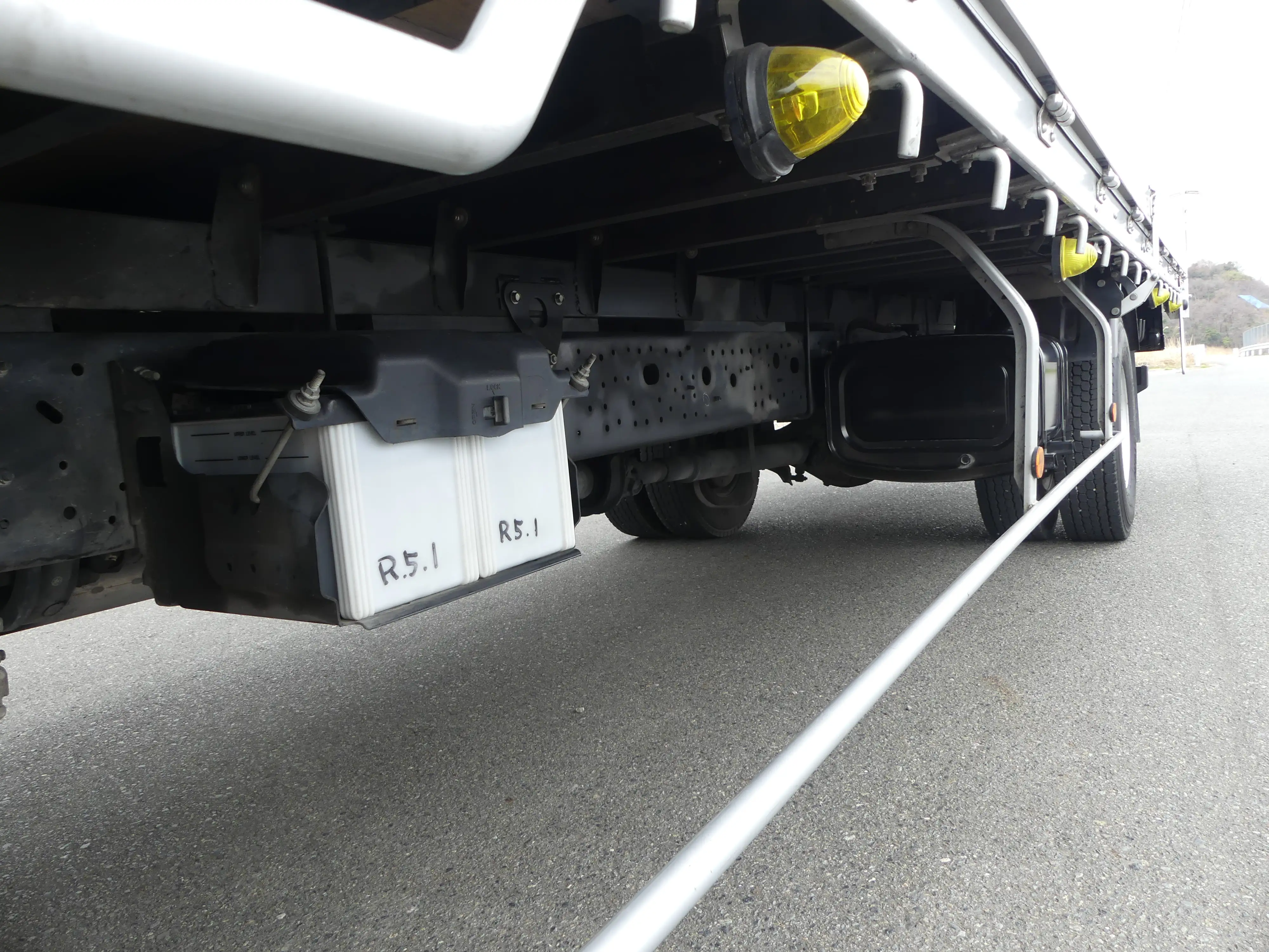 平成29年10月中古中型平ボディ日野レンジャーの画像23