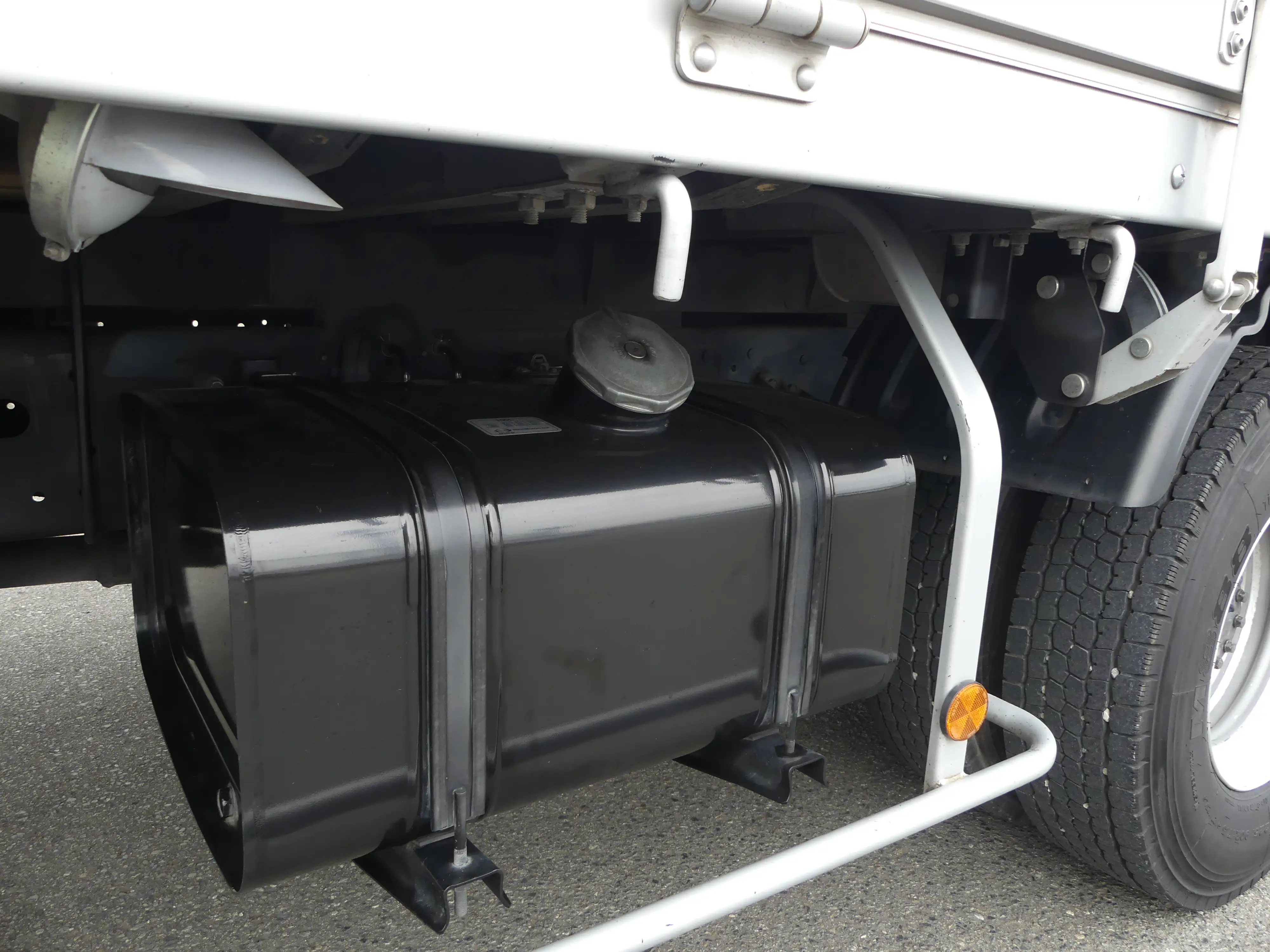 平成29年10月中古中型平ボディ日野レンジャーの画像24