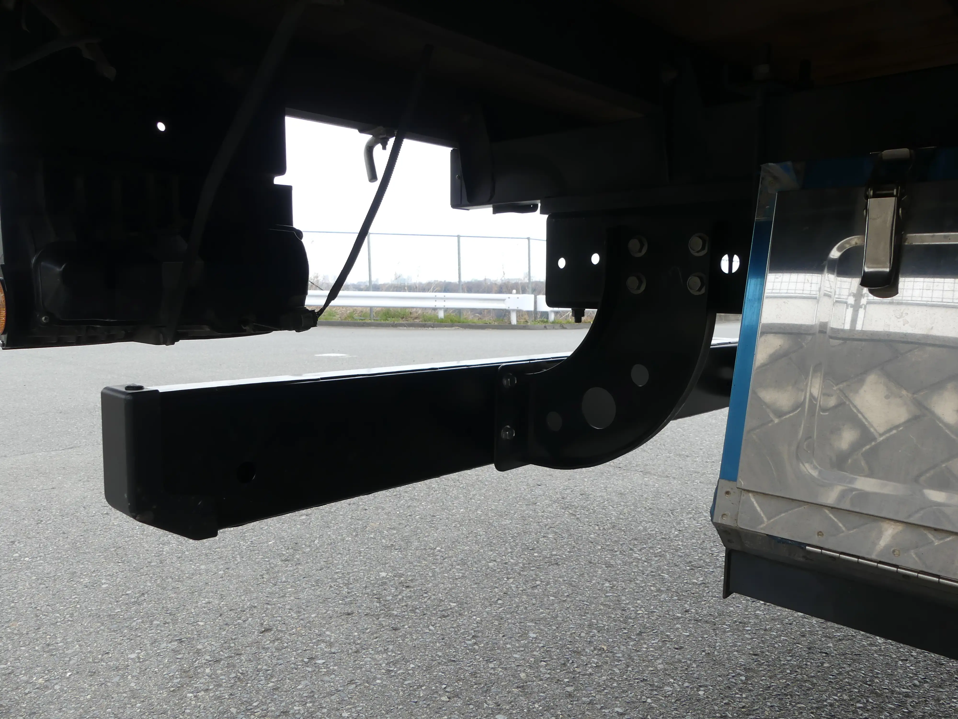 平成29年10月中古中型平ボディ日野レンジャーの画像27