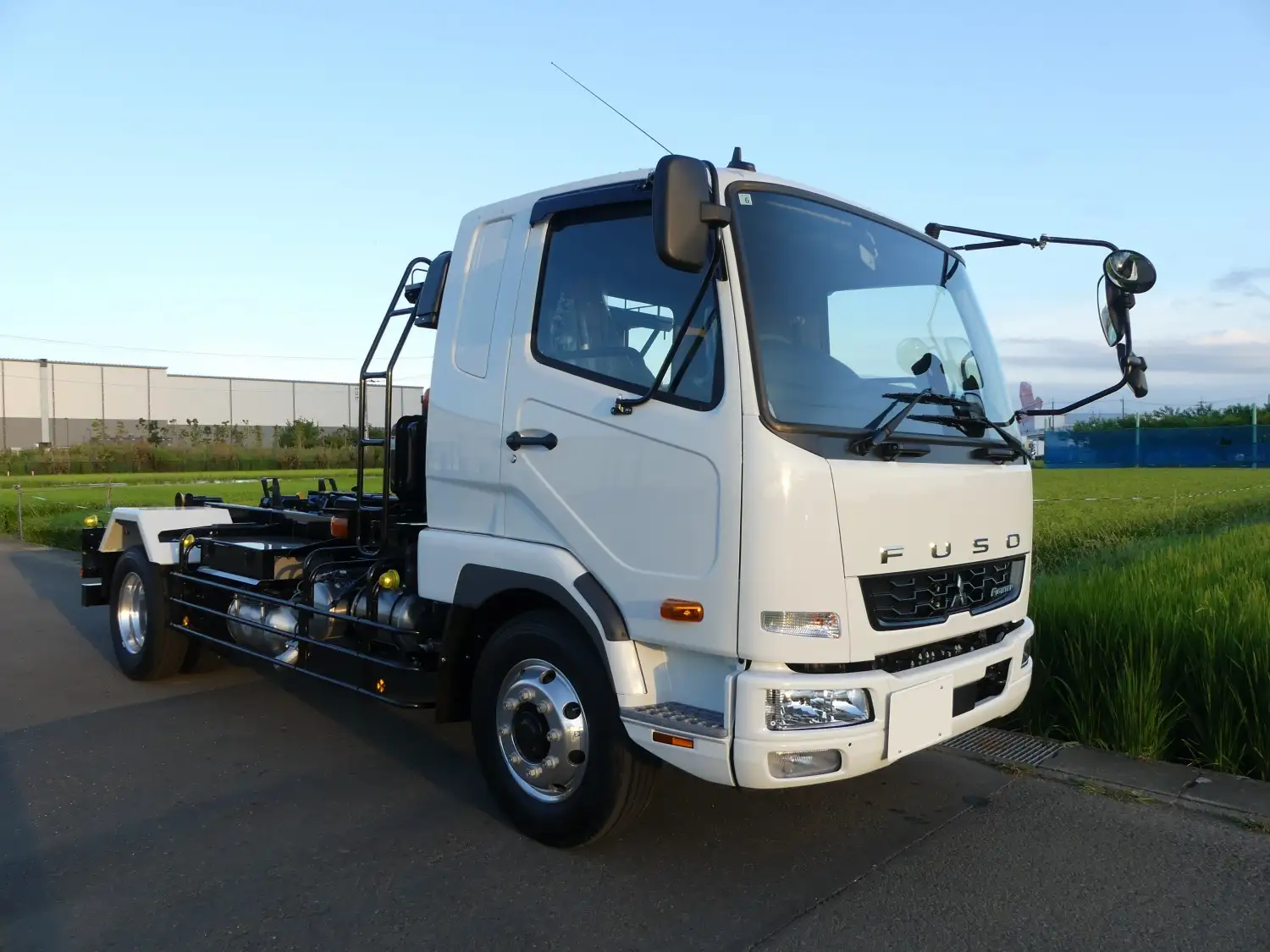 令和06年06月中古増トンミキサー車・高所作業車・その他特装車三菱ふそうファイターの画像3