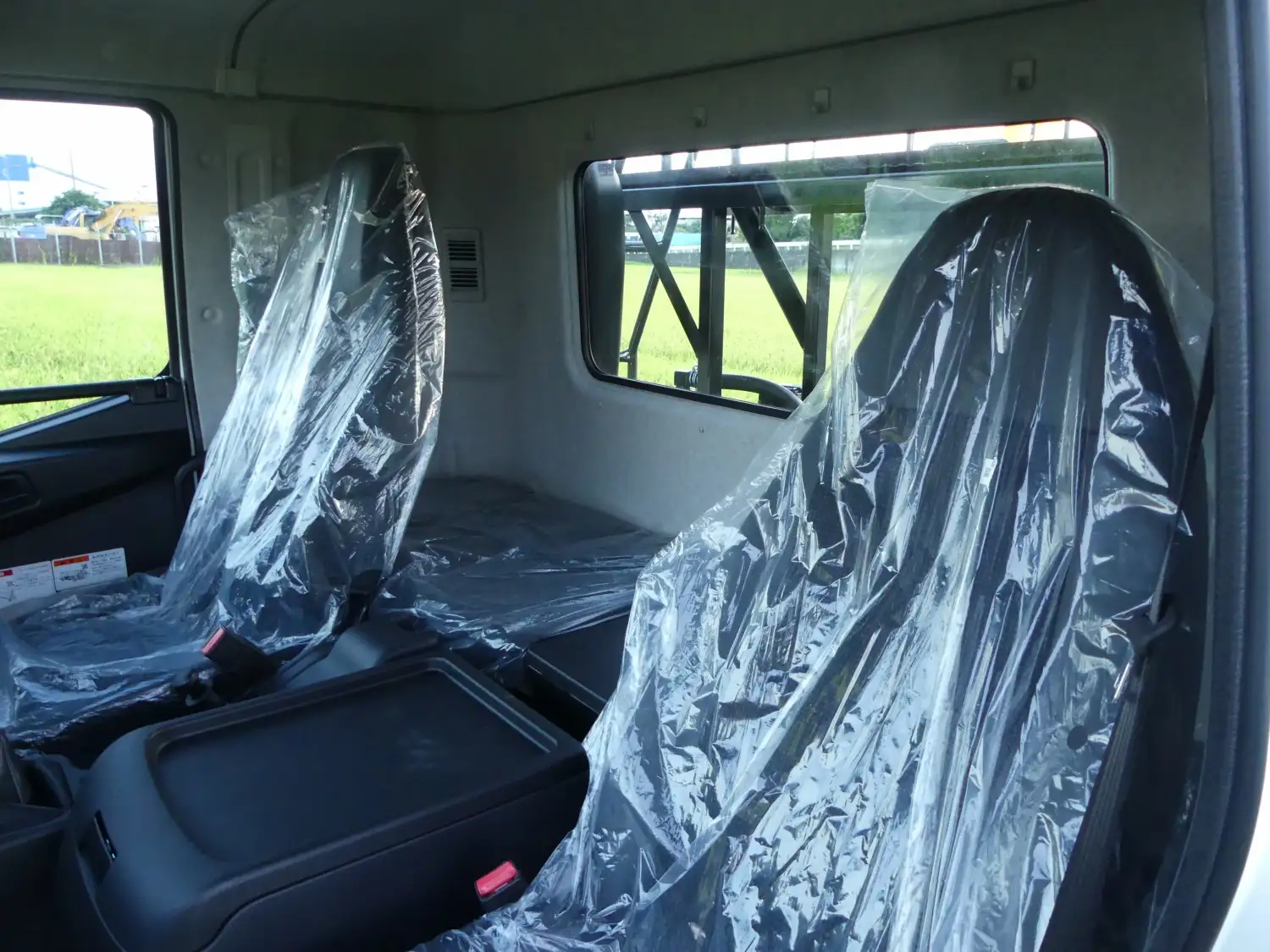 令和06年06月中古増トンミキサー車・高所作業車・その他特装車三菱ふそうファイターの画像10