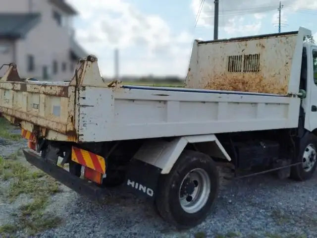 平成26年09月中古小型ダンプ日野デュトロの画像4