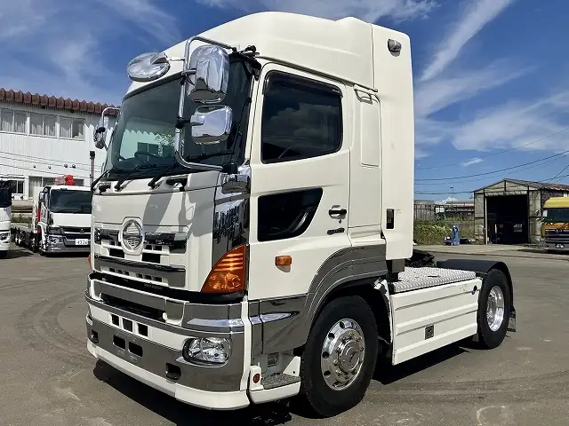 平成30年07月中古大型トラクタヘッド日野プロフィアの画像1