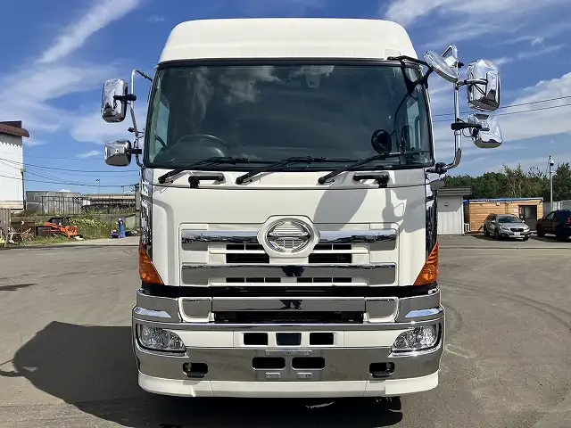 平成30年07月中古大型トラクタヘッド日野プロフィアの画像2