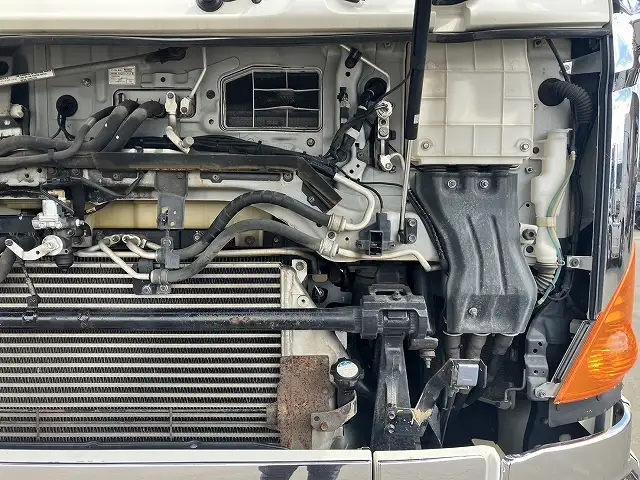 平成30年07月中古大型トラクタヘッド日野プロフィアの画像35