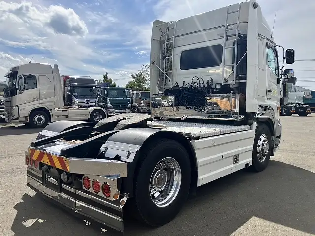 平成30年07月中古大型トラクタヘッド日野プロフィアの画像5