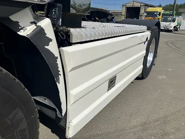 平成30年07月中古大型トラクタヘッド日野プロフィアの画像9