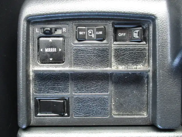 平成26年10月中古大型トラクタヘッド日野プロフィアの画像31