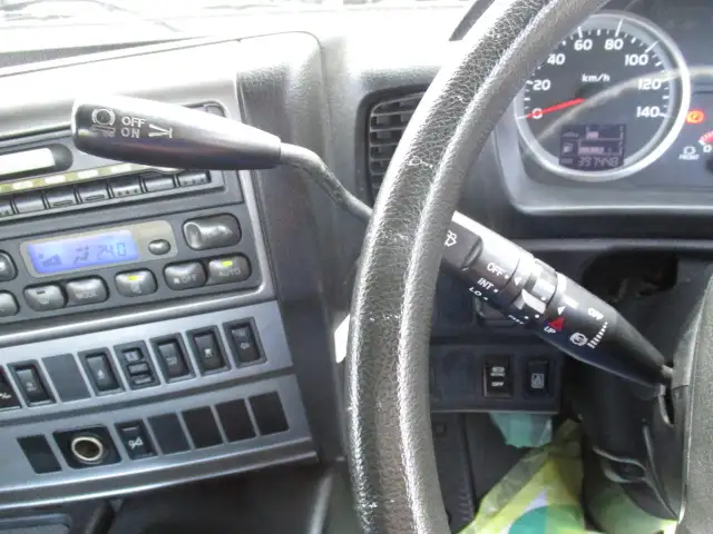 平成26年10月中古大型トラクタヘッド日野プロフィアの画像38