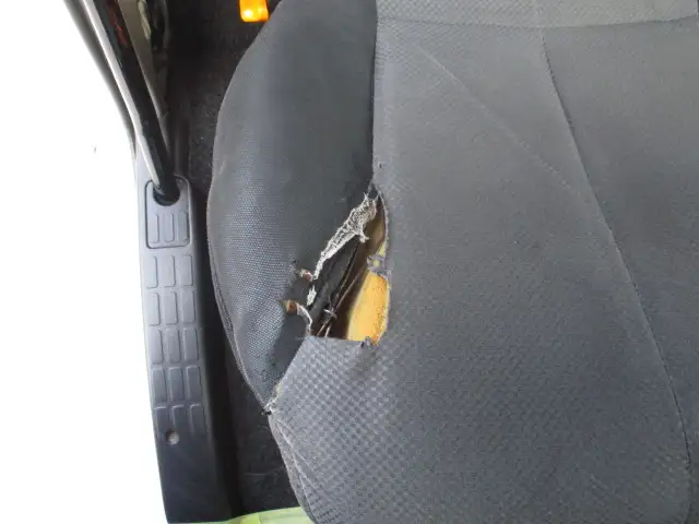 平成26年10月中古大型トラクタヘッド日野プロフィアの画像44