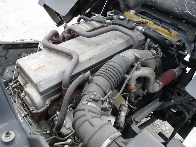 平成26年10月中古大型トラクタヘッド日野プロフィアの画像46