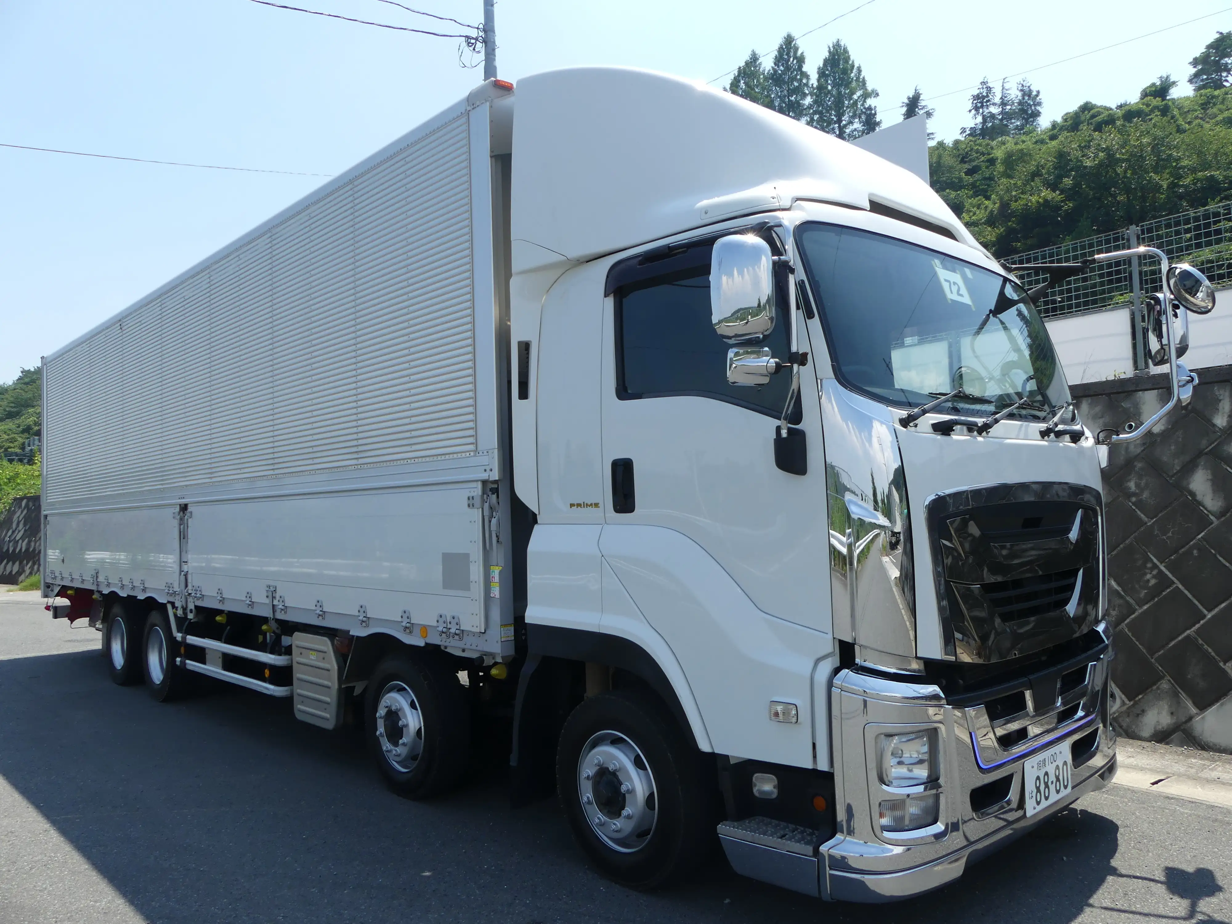 平成28年09月中古大型アルミバン・ウィングいすゞギガの画像3