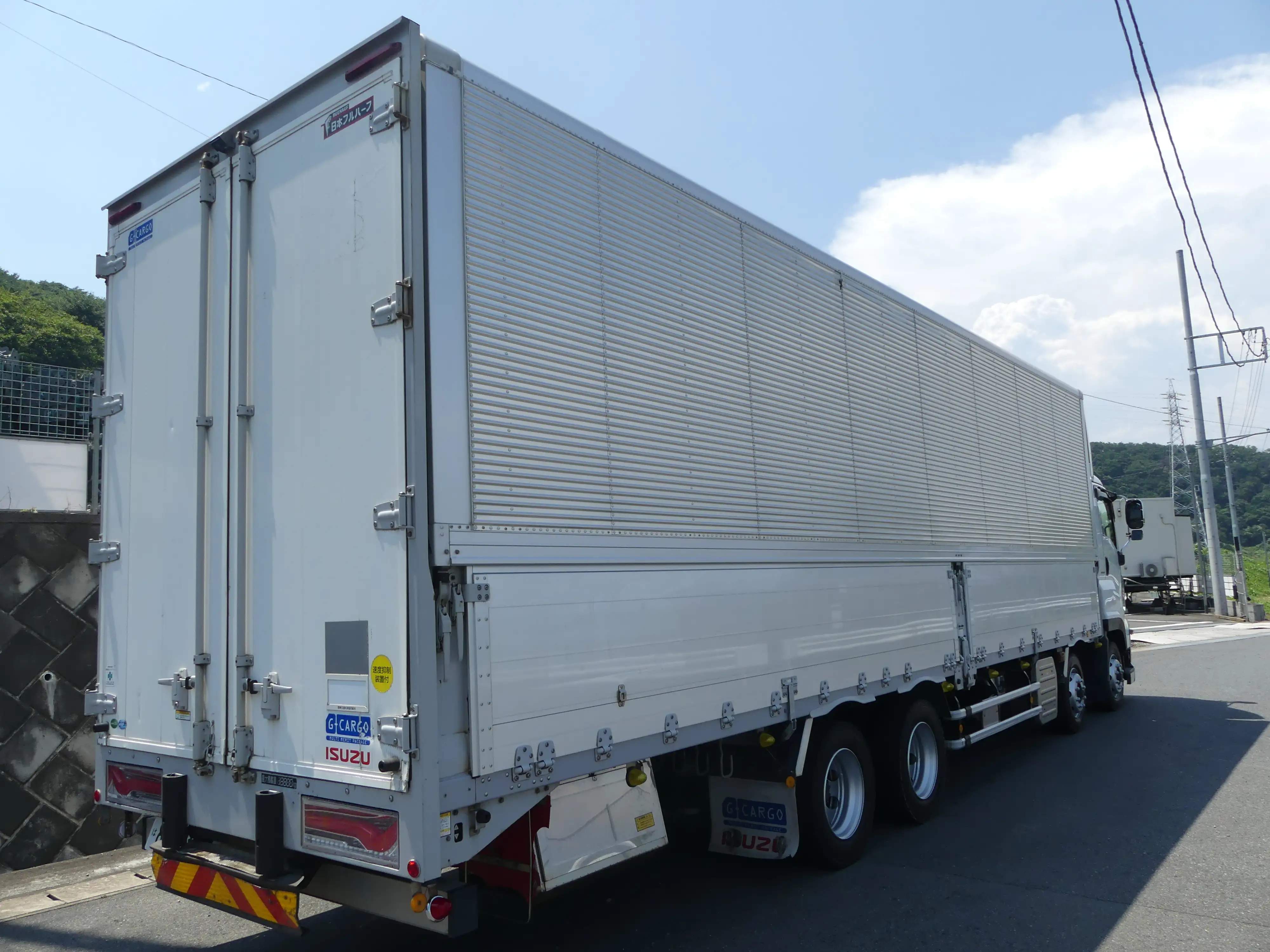 平成28年09月中古大型アルミバン・ウィングいすゞギガの画像8
