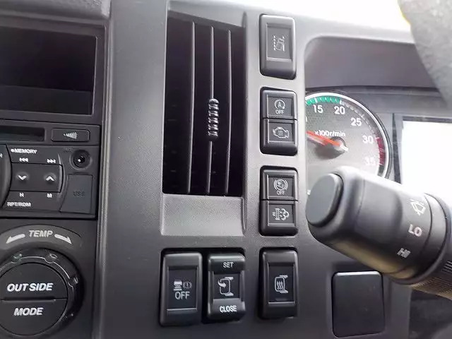 平成30年10月中古中型いすゞいすゞの画像33