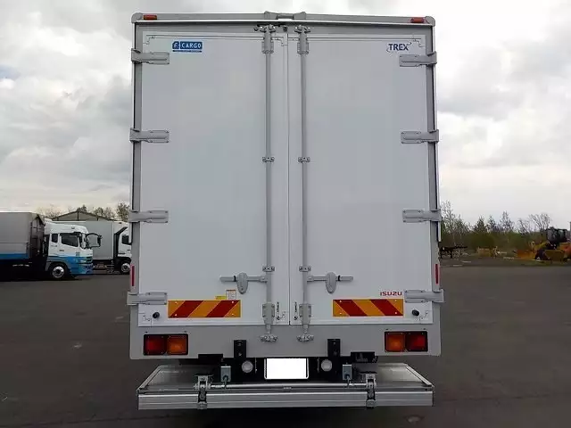 平成30年10月中古中型いすゞいすゞの画像6