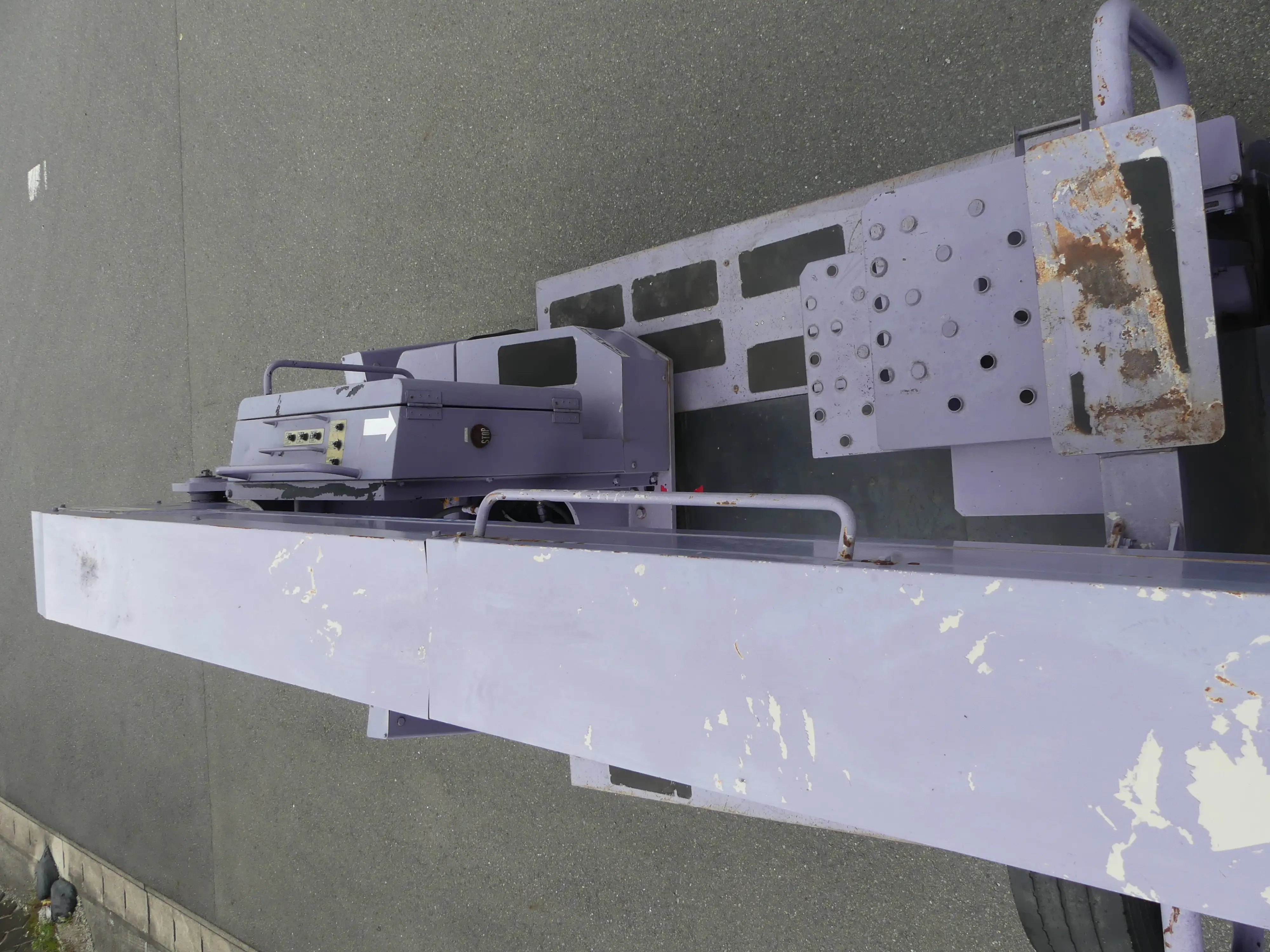 【神奈川県相模原市保管】エルフ　高所作業車　12M　MTの画像9