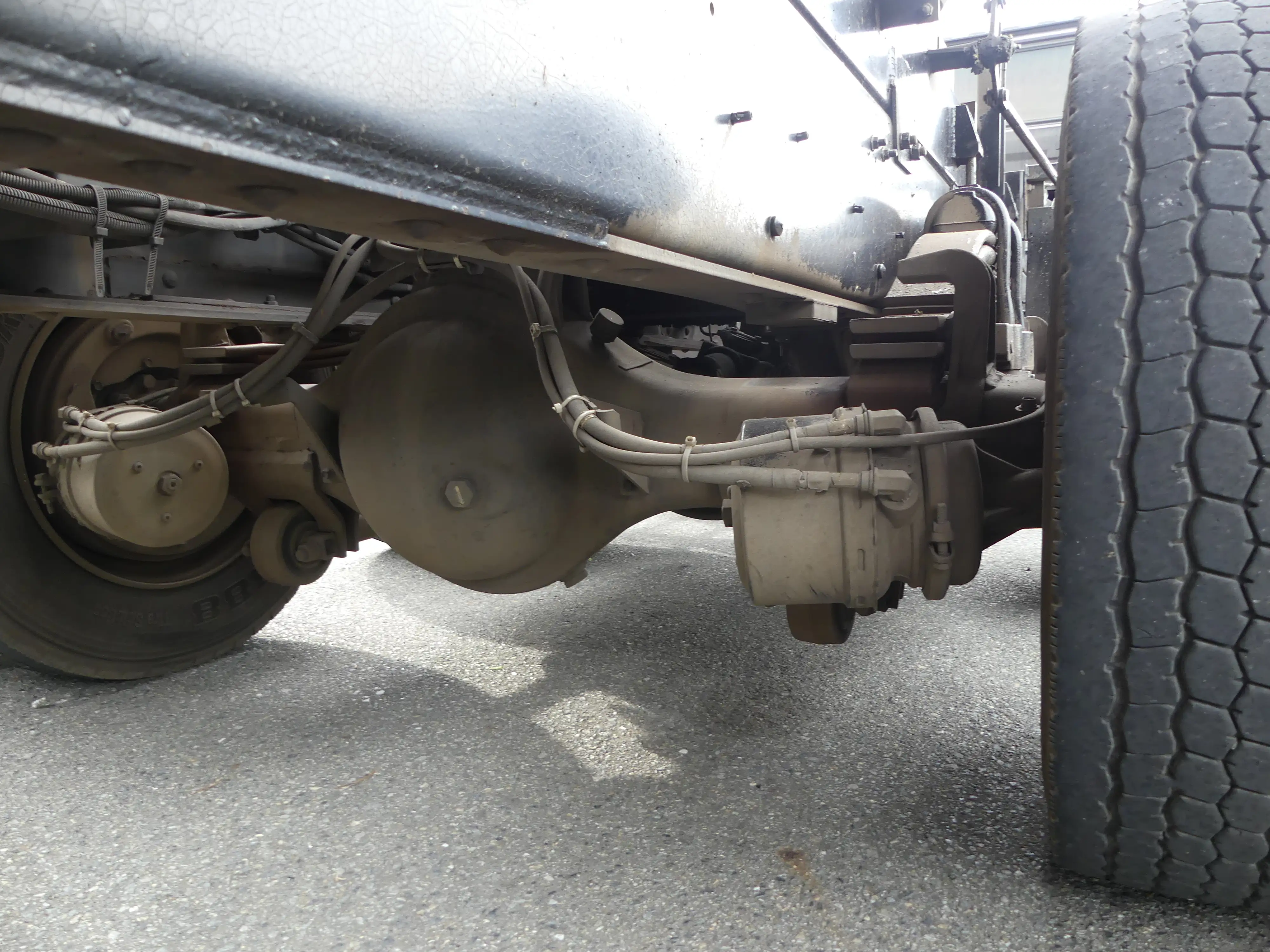 平成25年03月中古大型ダンプ日産UDクオンの画像21