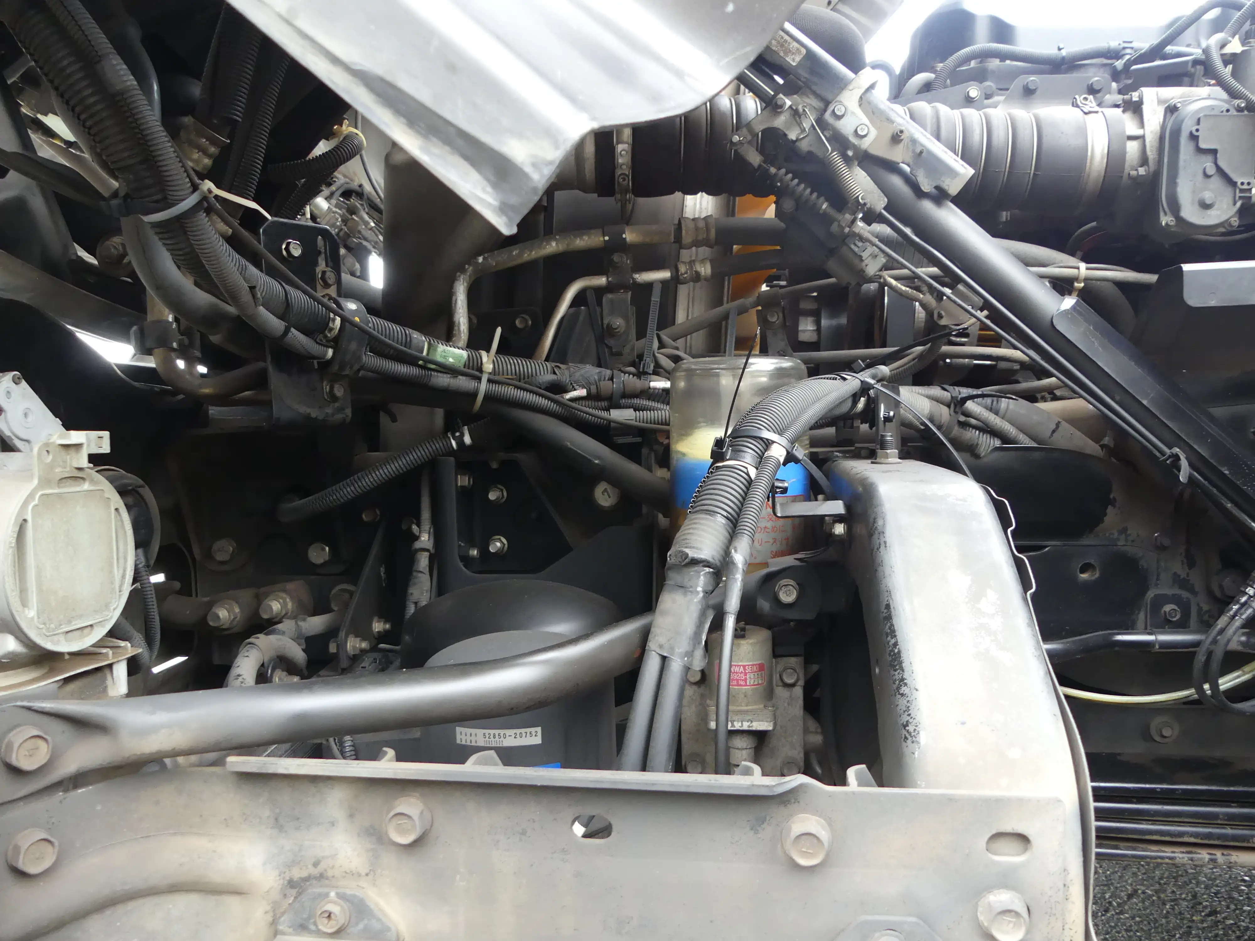 平成25年03月中古大型ダンプ日産UDクオンの画像23