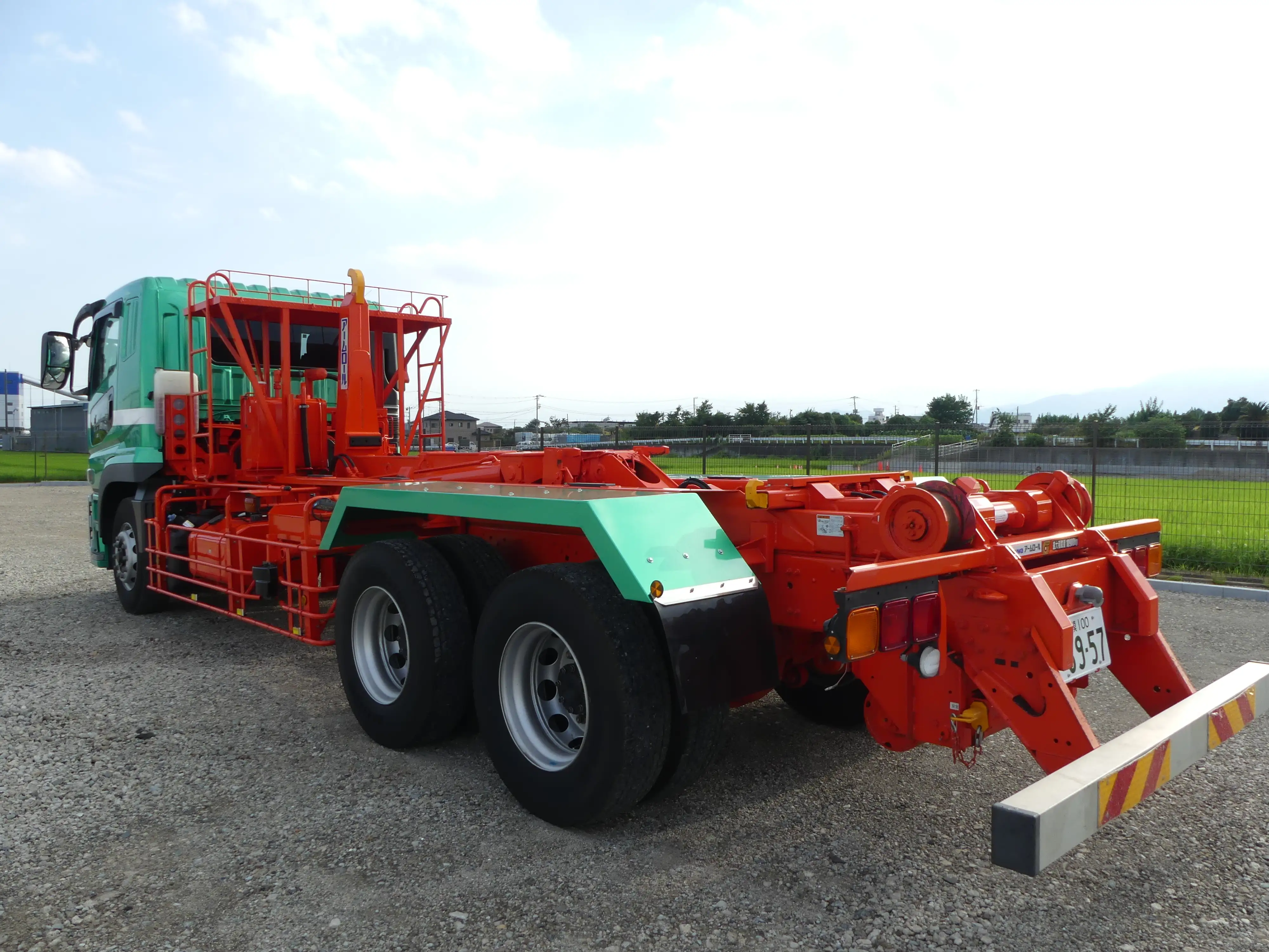 令和05年03月中古大型ミキサー車・高所作業車・その他特装車三菱ふそうスーパーグレートの画像6