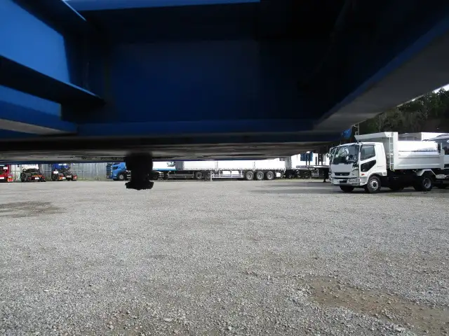 平成30年　フルハーフ　31Ft、20Ftコンテナ兼用シャシ　2軸リーフサス　積載：20,700kg　第五輪：6,960㎏以上の画像11