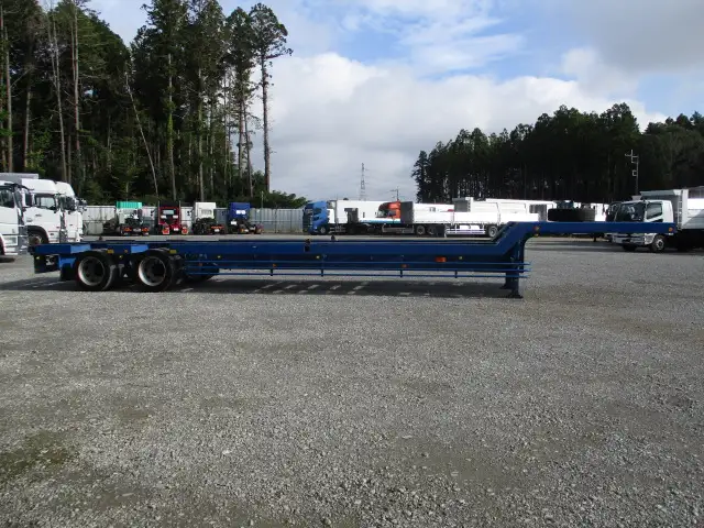 平成30年　フルハーフ　31Ft、20Ftコンテナ兼用シャシ　2軸リーフサス　積載：20,700kg　第五輪：6,960㎏以上の画像4