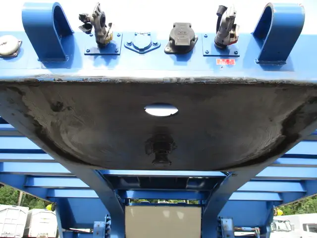 平成30年　フルハーフ　31Ft、20Ftコンテナ兼用シャシ　2軸リーフサス　積載：20,700kg　第五輪：6,960㎏以上の画像10