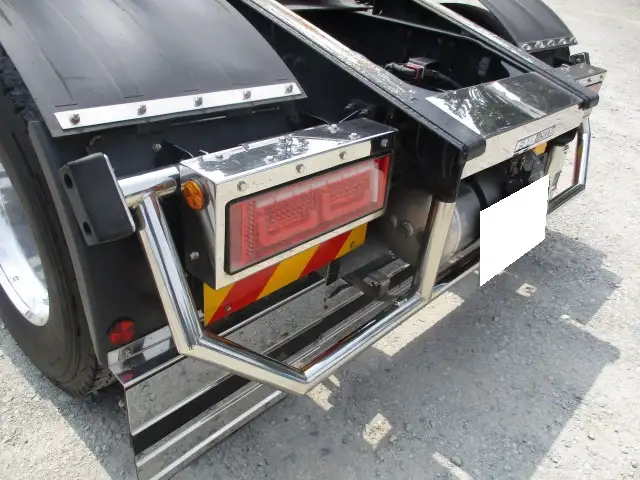☆車検付R8.3.13☆ 平成30年 UDトラックス トラクタ 460馬力 AT 第五輪:11,500kgの画像20
