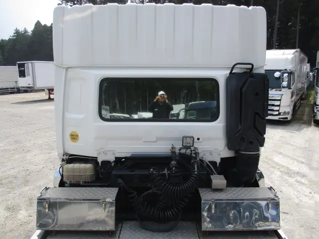 ☆車検付R8.3.13☆ 平成30年 UDトラックス トラクタ 460馬力 AT 第五輪:11,500kgの画像28