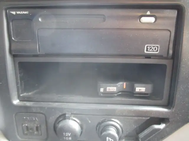 ☆車検付R8.3.13☆ 平成30年 UDトラックス トラクタ 460馬力 AT 第五輪:11,500kgの画像44