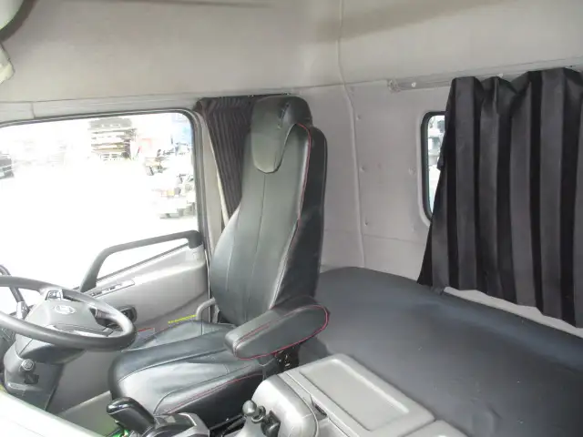 ☆車検付R8.3.13☆ 平成30年 UDトラックス トラクタ 460馬力 AT 第五輪:11,500kgの画像49