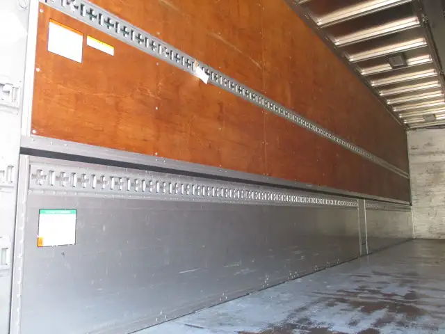 平成26年09月中古大型アルミバン・ウィング日野プロフィアの画像26