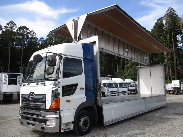 平成26年09月中古大型アルミバン・ウィング日野プロフィアの画像29