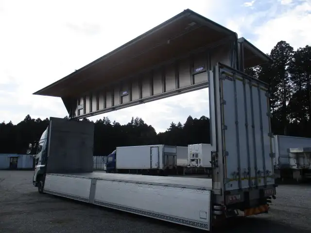 平成26年09月中古大型アルミバン・ウィング日野プロフィアの画像32