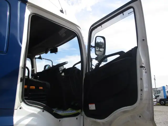 平成26年09月中古大型アルミバン・ウィング日野プロフィアの画像38