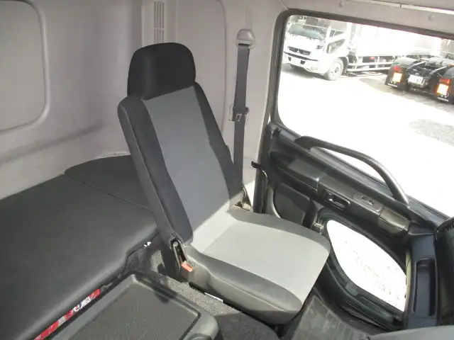 平成26年09月中古大型アルミバン・ウィング日野プロフィアの画像52