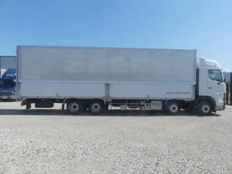 平成28年11月中古大型アルミバン・ウィング日野プロフィアの画像4