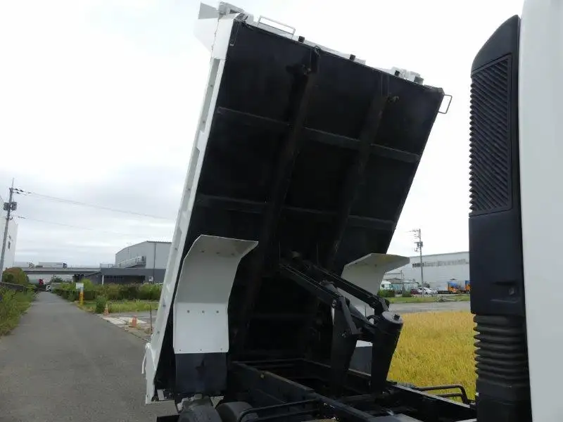 平成30年11月中古中型ダンプ日野レンジャーの画像8